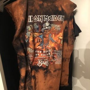 Iron Maiden 2017 tour T-shirt distressed